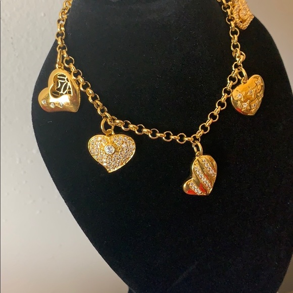 Bracelet with 5 heart charms - Picture 2 of 5